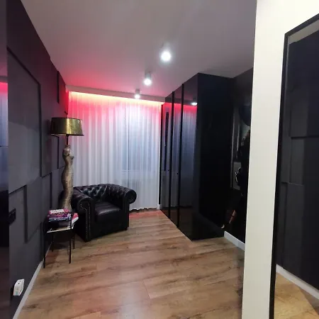 Bdsm Apartament Luxxx Gorace Serce Czestochowy - Adults Only Częstochowa Eksteriør bilde